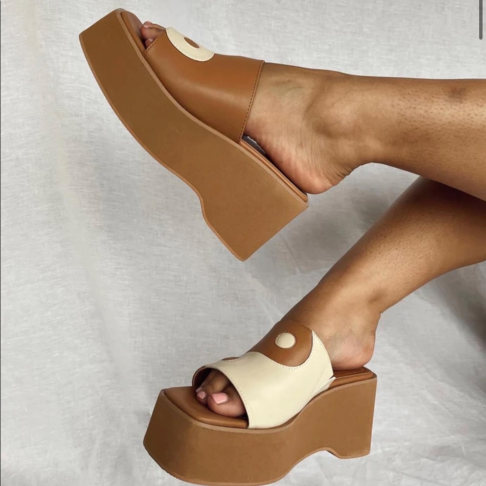 NWT Princess Polly Sandals